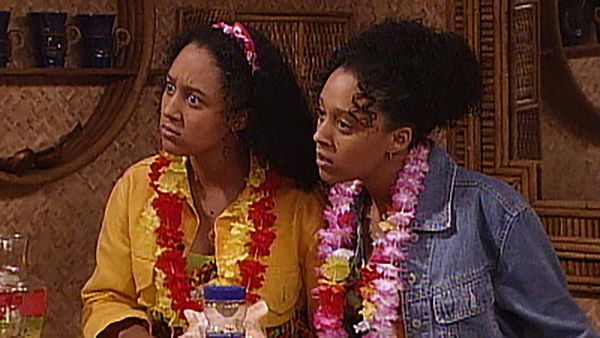Sister, Sister - Acción de gracias en Hawái - Parte I