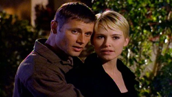 Melrose Place - El Diablo Con Un Vestido Mojado
