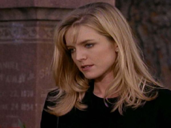 Melrose Place - Dos Volaron Sobre El Nido Del Cuco