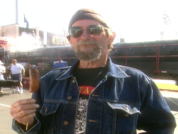 BBQ with Bobby Flay - High On the Hog