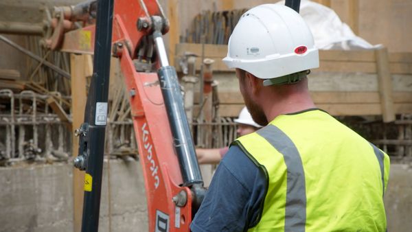 Grand Designs - Episode 2304