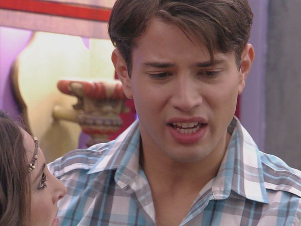 Grachi - Uma Vida de Pura Magia - Episodio 64