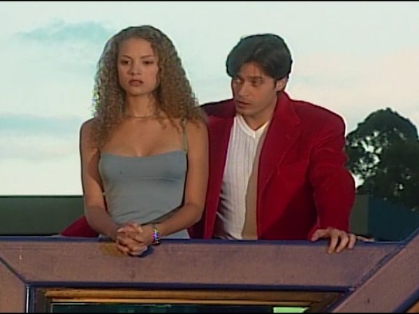 Mujer Secreta - Episodio 1