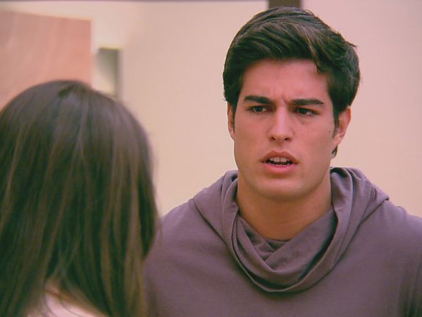 Grachi - Uma Vida de Pura Magia - Episódio 40