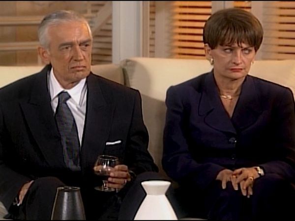 Mujer Secreta - Episodio 50