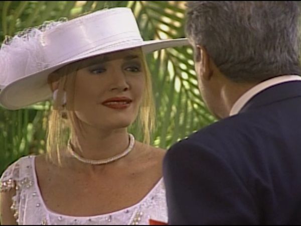 Mujer Secreta - Episodio 15