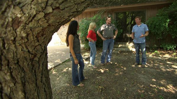 Fixer Upper - Nomad Family Seeks Final Home