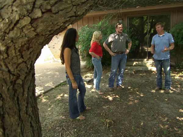 Fixer Upper - Nomad Family Seeks Final Home