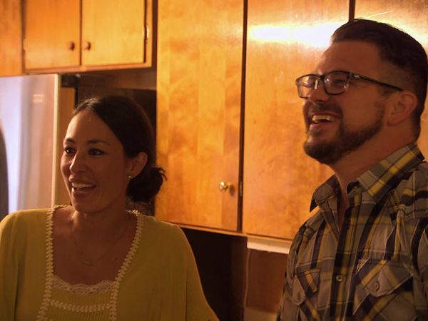 Fixer Upper - Old Friend Returns to Waco
