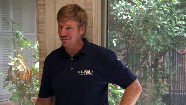 Fixer Upper - Fixer in Older Neighborhood