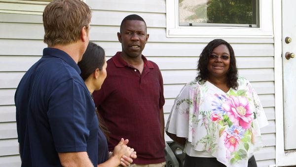 Fixer Upper - Son Surprises Family with Reno