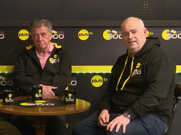 900 Seconds With… - 900 Seconds With Cliff Thorburn