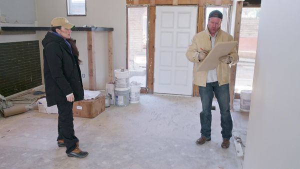 Fixer Upper: The Lakehouse - Artfully Merging Two Styles