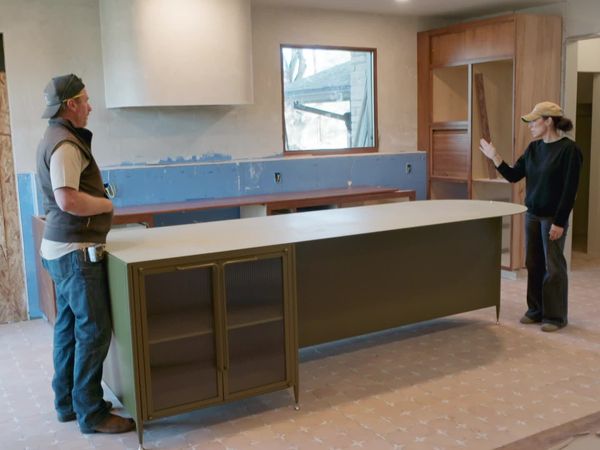 Fixer Upper: The Lakehouse - Installing Showstoppers