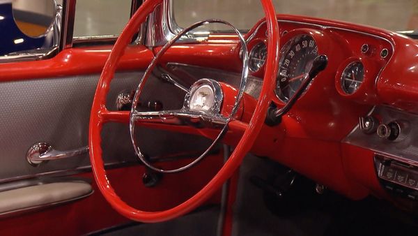 ¿Cuánto vale mi auto? - Ruedas de las posguerra