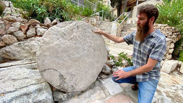 Forbidden History - The Quest To Find The Tomb Of Mary Magdalene