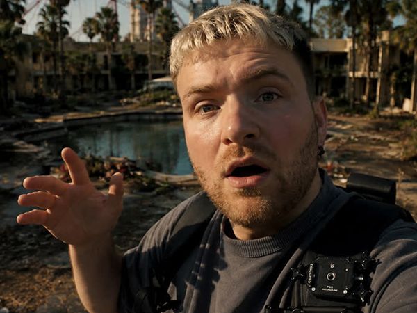 Exploring With Josh - The Abandoned Disney Resort Chased Out By Criminals