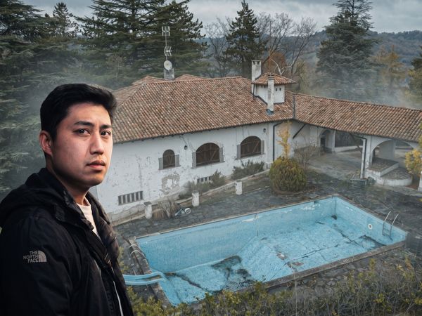 Steve Ronin - Abandoned Millionaire’s Christmas Mansion