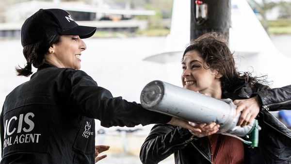 NCIS: New Orleans - Monolith