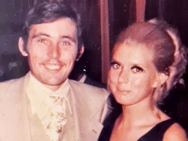 West End Murders - Lynda Farrow