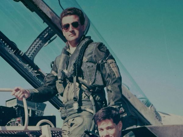 Missing Presumed Dead - John Peters: Shot Down