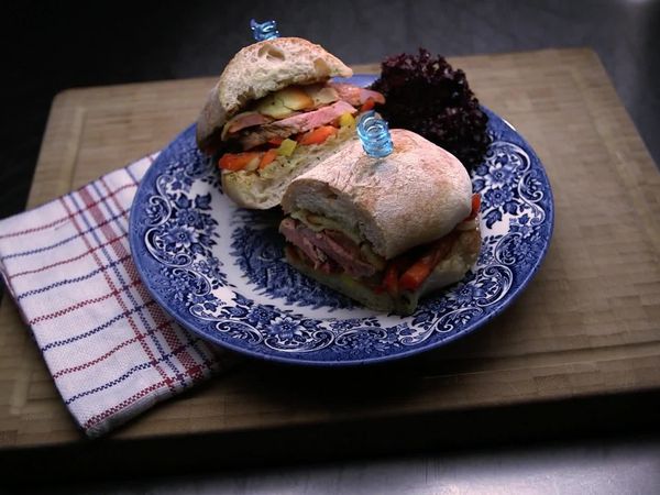 Restaurant Takeover - Portugril