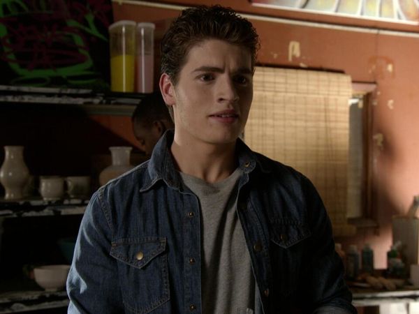 Faking It - Three to Tango