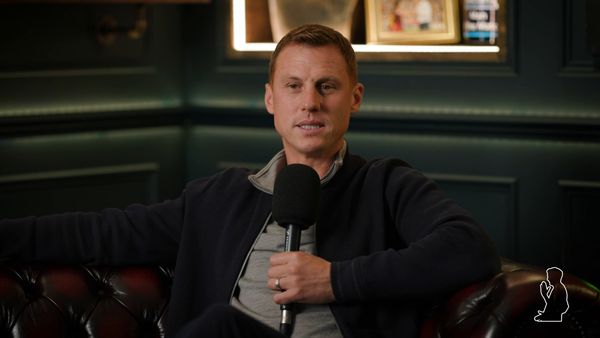 That Peter Crouch Podcast - Catfish players exposed