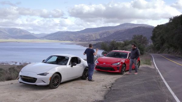 Head 2 Head - 2017 Mazda MX-5 Miata RF vs. 2017 Toyota 86