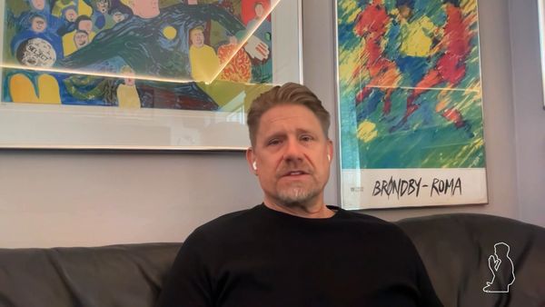 That Peter Crouch Podcast - Peter Schmeichel: The Untold Truth Behind Fergie’s Class of ’92 & Changing Goalkeeping Forever