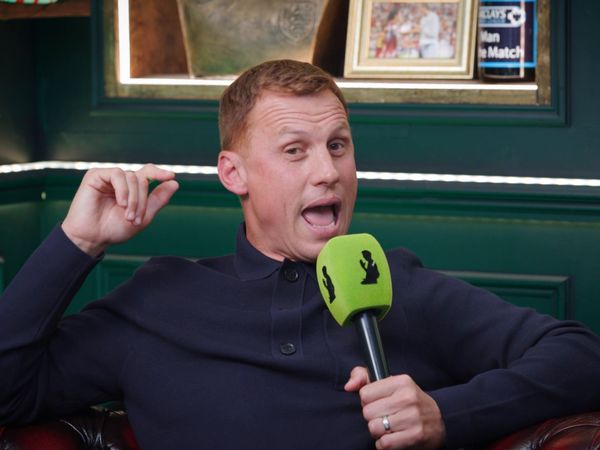 That Peter Crouch Podcast - That Roundup Episode: Our USA World Cup Plans, Forfeit Reveal & Arsenal’s UCL Heartbreak | EP. 405