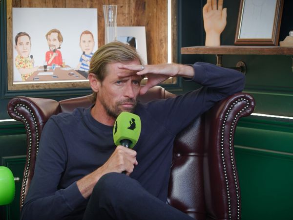 That Peter Crouch Podcast - That Listener Mail Episode: “Open Top Bus For SECOND Place!” - Our Most HEATED Games Gone? | EP. 402
