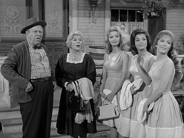 Petticoat Junction - Spur Line To Shady Rest