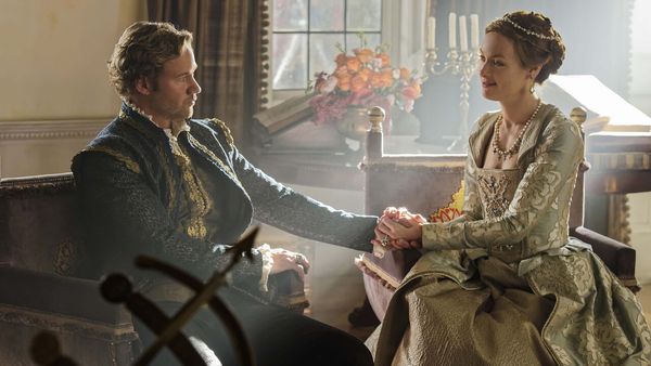 Reign - A Bride. A Box. A Body.
