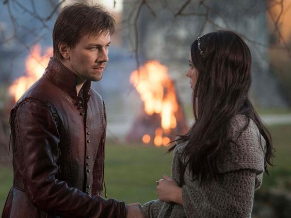 Reign - Pilot