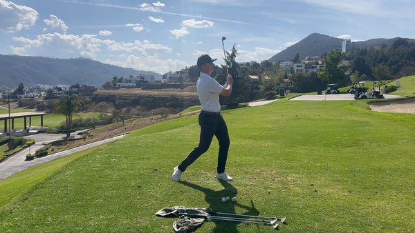 Casual Golf - Estebans Golf - The Short Game System Expanded (Simplify Your Short Game)