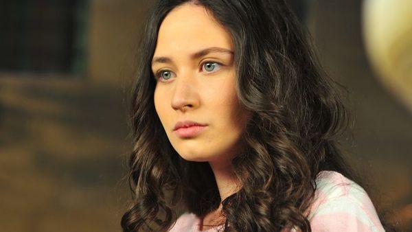 Karagül – Black Rose - Episode 5