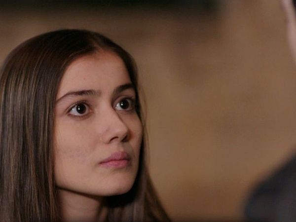 Karagül – Black Rose - Episode 35