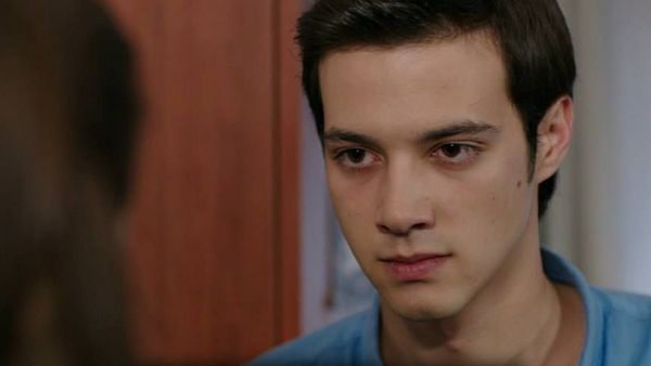 Karagül – Black Rose - Episode 39