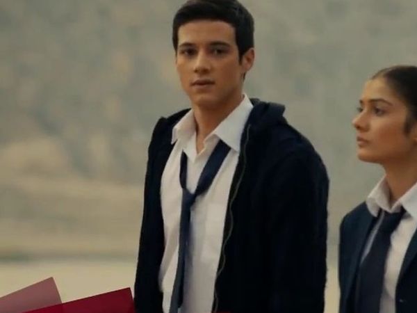 Karagül – Black Rose - Episode 25