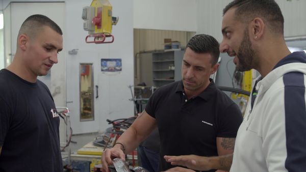 Supercar Customiser: Yianni - Green and Mean