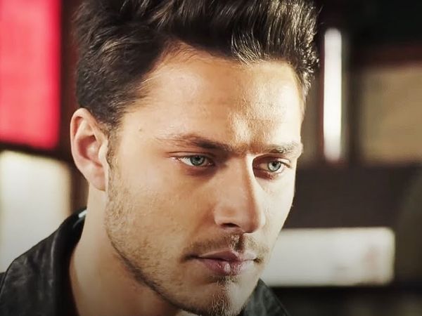 Karagül – Black Rose - Episode 17