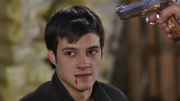 Karagül – Black Rose - Episode 21
