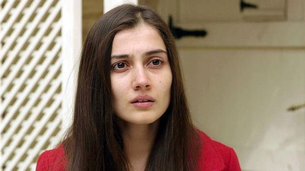 Karagül – Black Rose - Episode 29