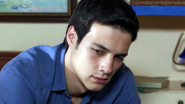 Karagül – Black Rose - Episode 32