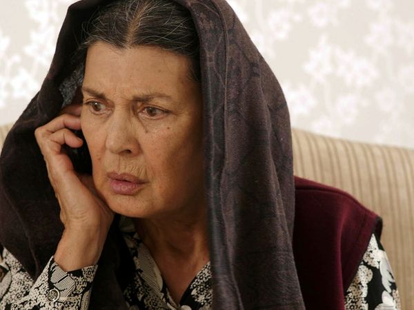 Karagül – Black Rose - Episode 35