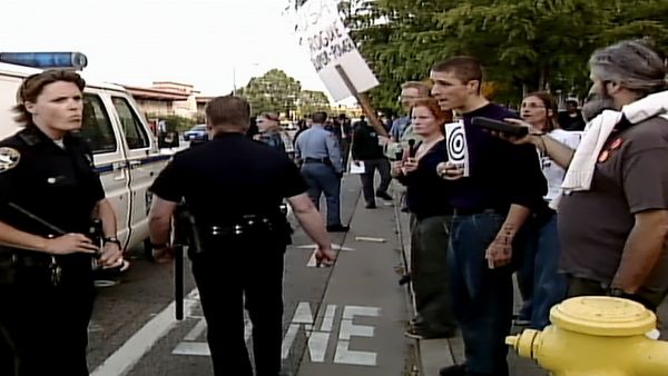 World's Wildest Police Videos - Episode 1
