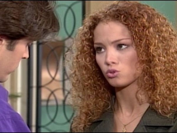 Hay Amores Que Matan, Amanda - Episodio 40