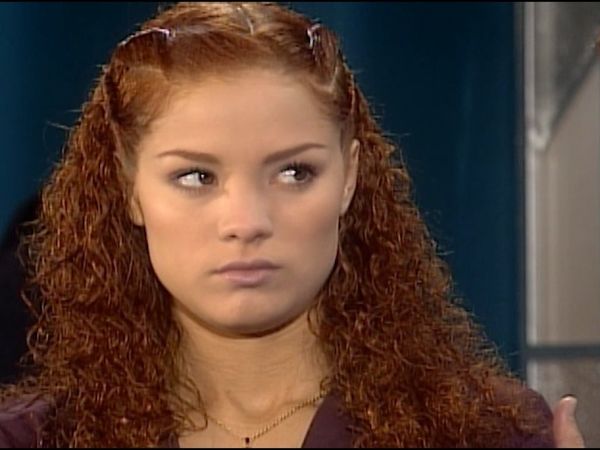 Hay Amores Que Matan, Amanda - Episodio 17