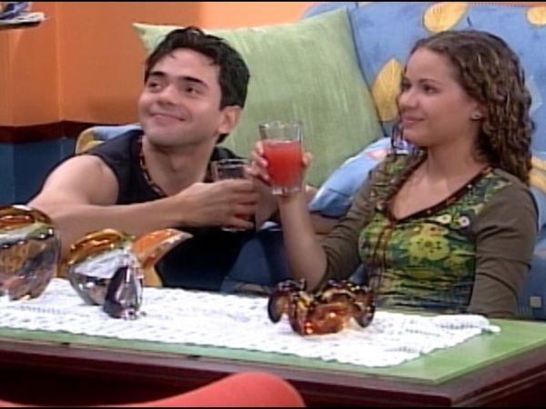 Hay Amores Que Matan, Amanda - Episodio 43